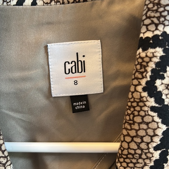 Cabi Python blazer size 8 - Picture 3 of 7